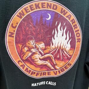 Bigfoot Mens Black Graphic T-Shirt Nature Calls Weekend Campfire Vibes Size L